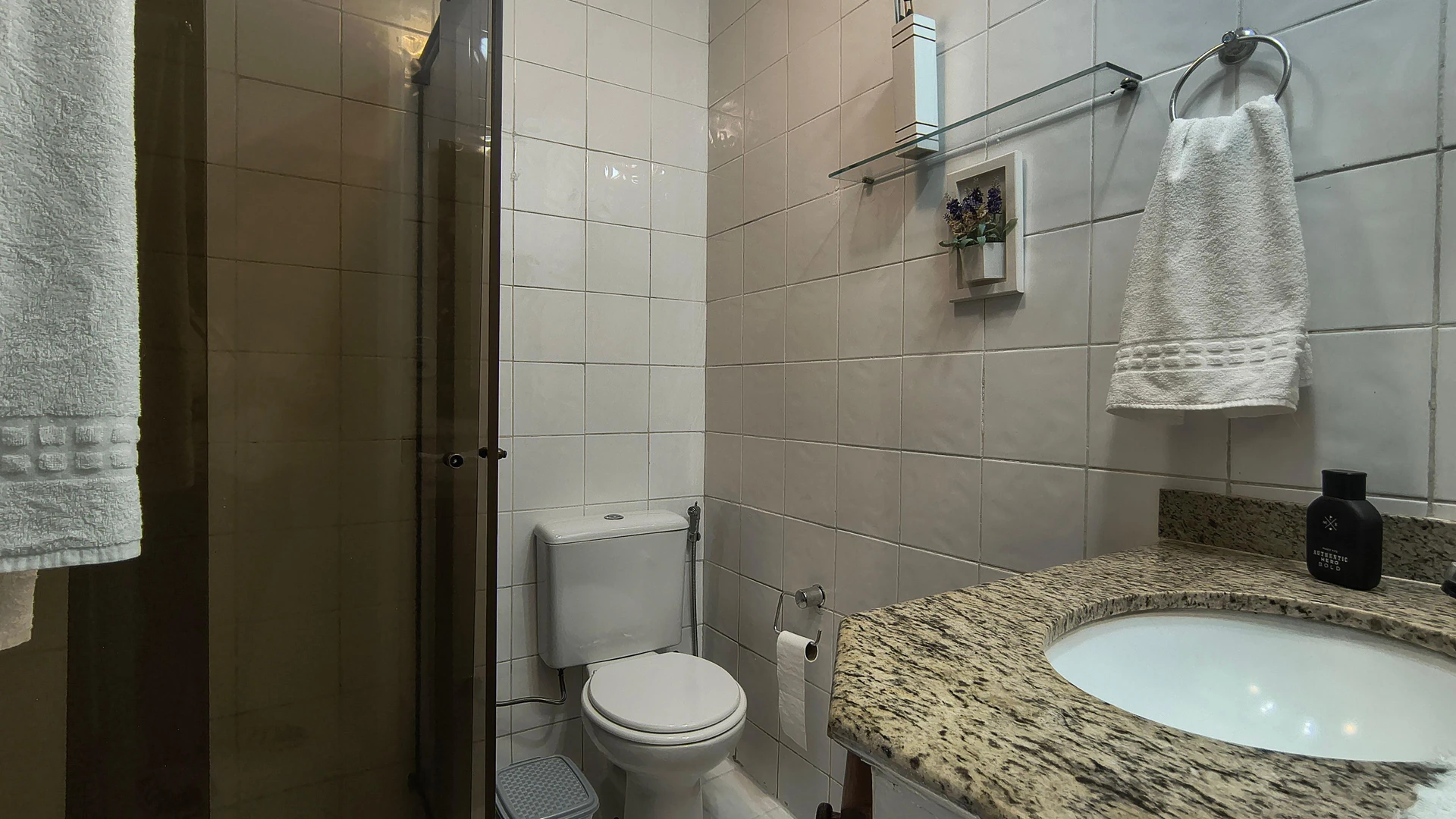 Apartamento mobiliado com mesa de trabalho e 4 quartos — photo 44