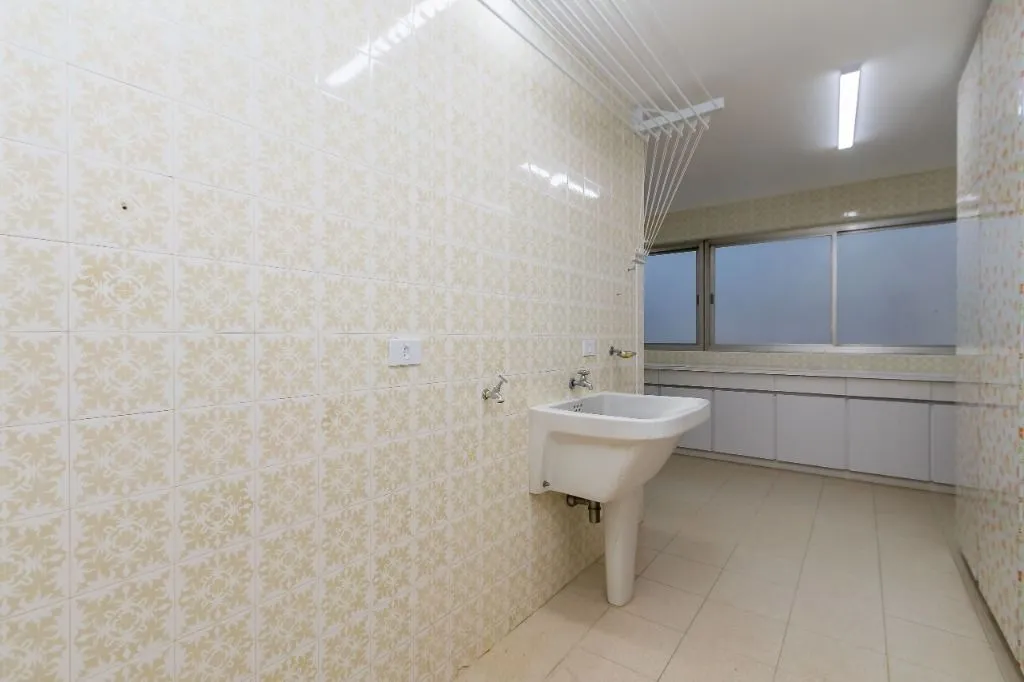Apartamento de 3 dormitorios con 202 m² y 2 plazas — photo 23