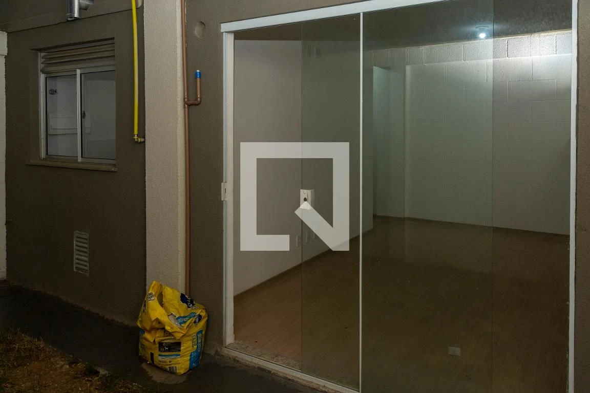 2-bedroom apartment in a building with a gym — photo 61