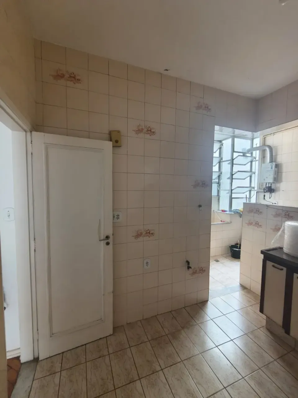 Apartment, 100 m², with wood or laminate floors — photo 11