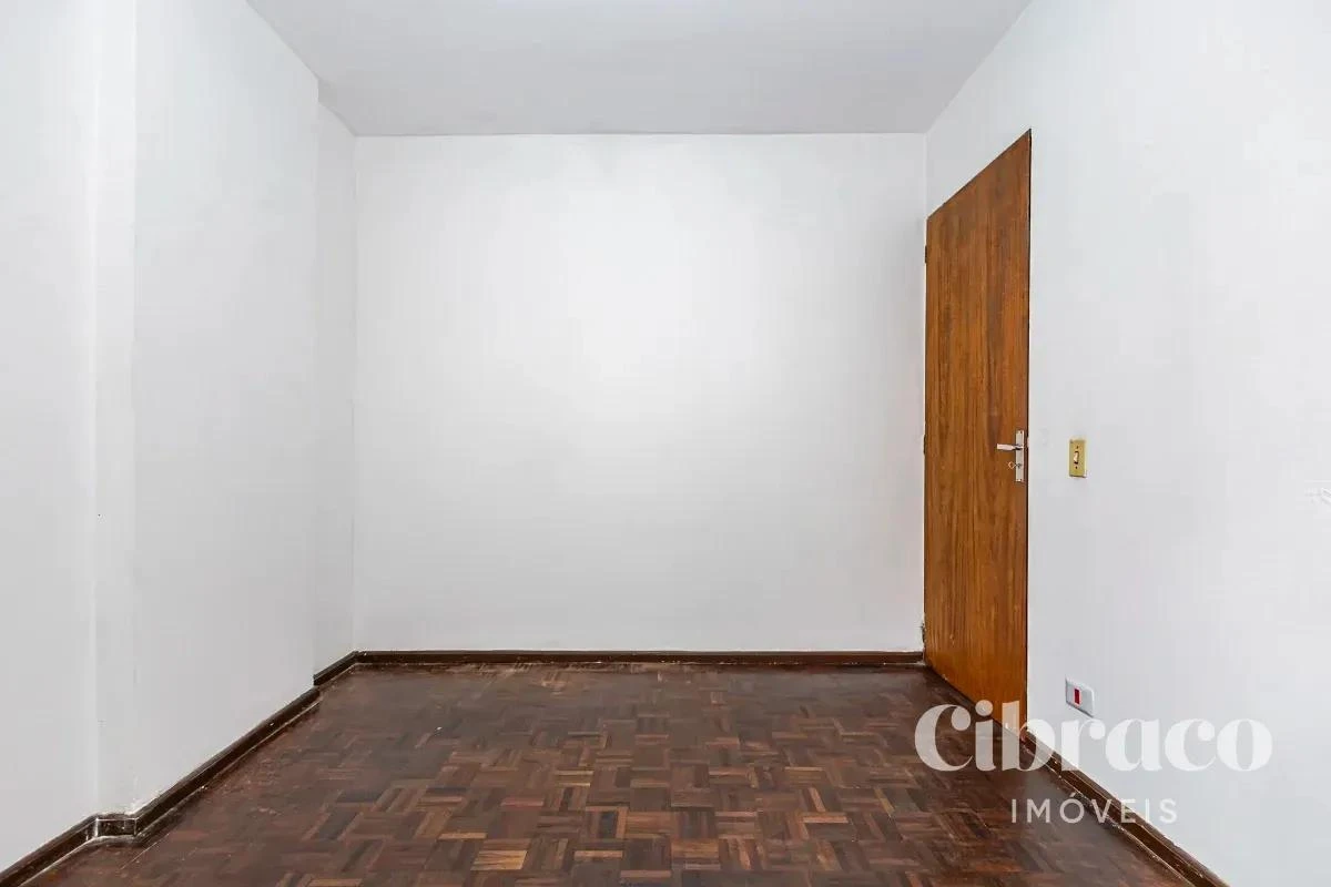 One-bedroom apartment with a washing machine in Curitiba — photo 8
