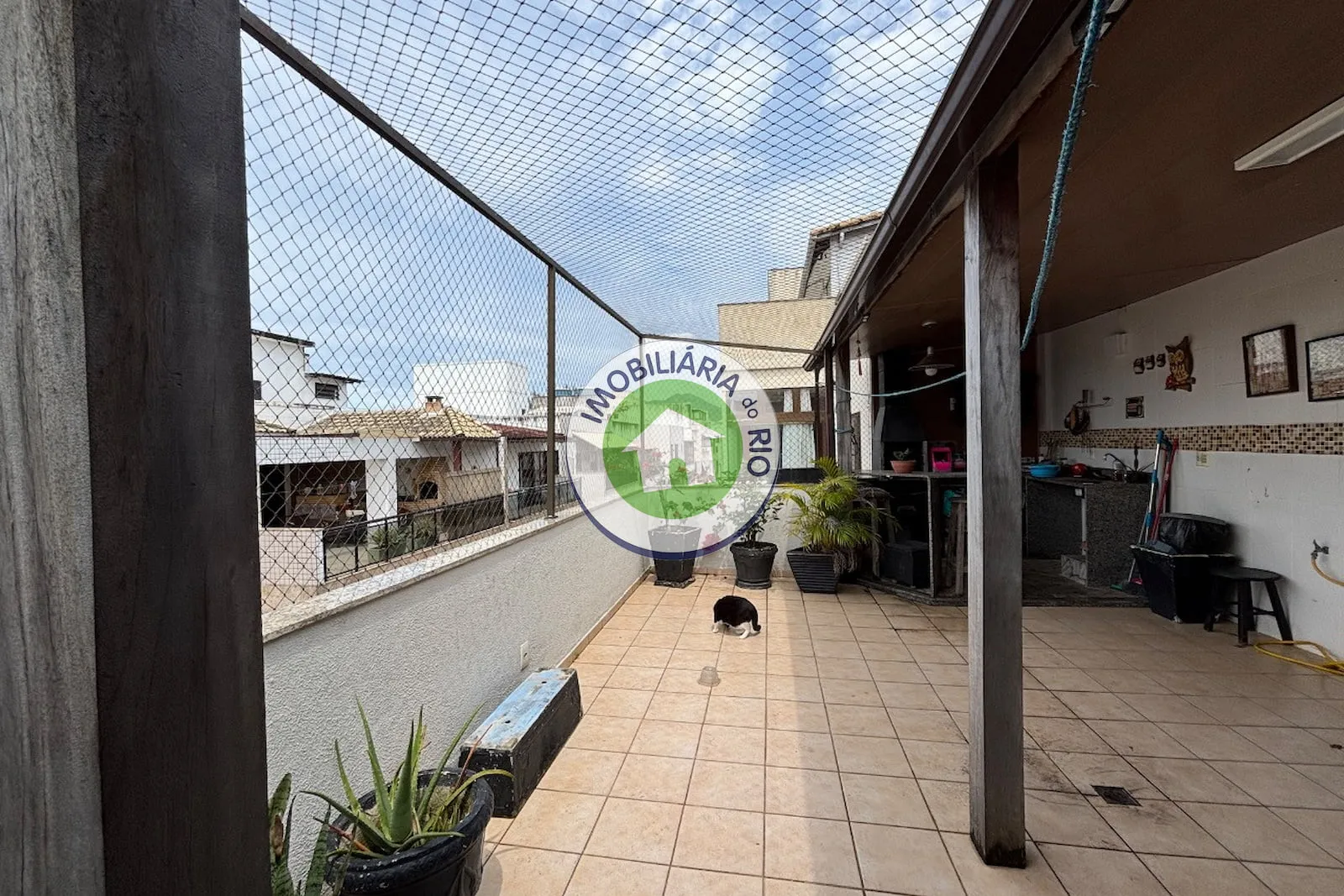 Apartamento com 3 quartos, 2 banheiros e terraço — photo 22