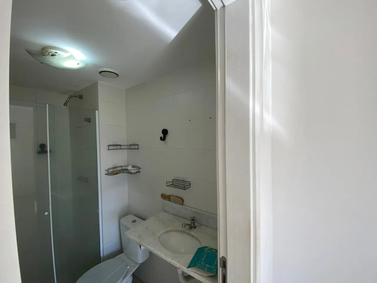 3-bedroom apartment with balcony and built-in grill — photo 3