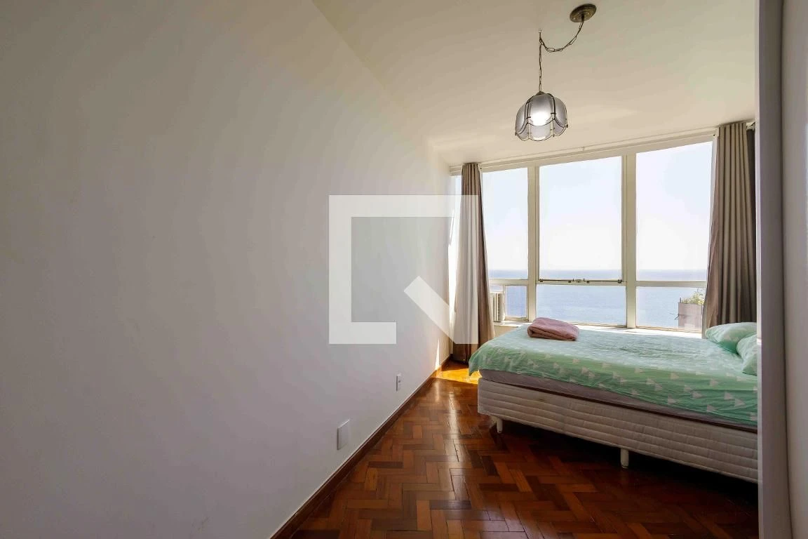 2 quartos e jacuzzi: apartamento de 92 m² — photo 11