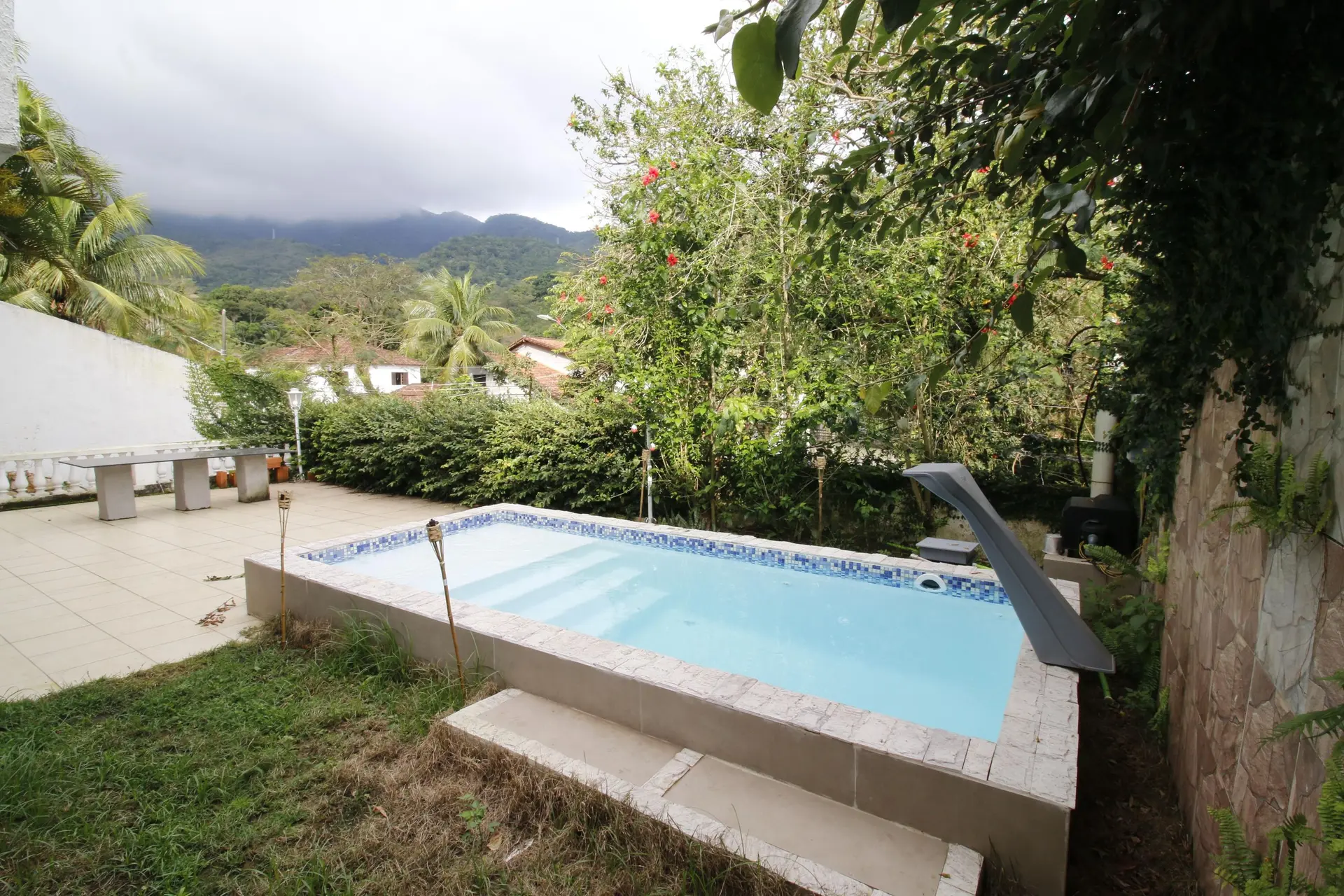 Mountain view in a 3-bedroom house, 460 m² — photo 13