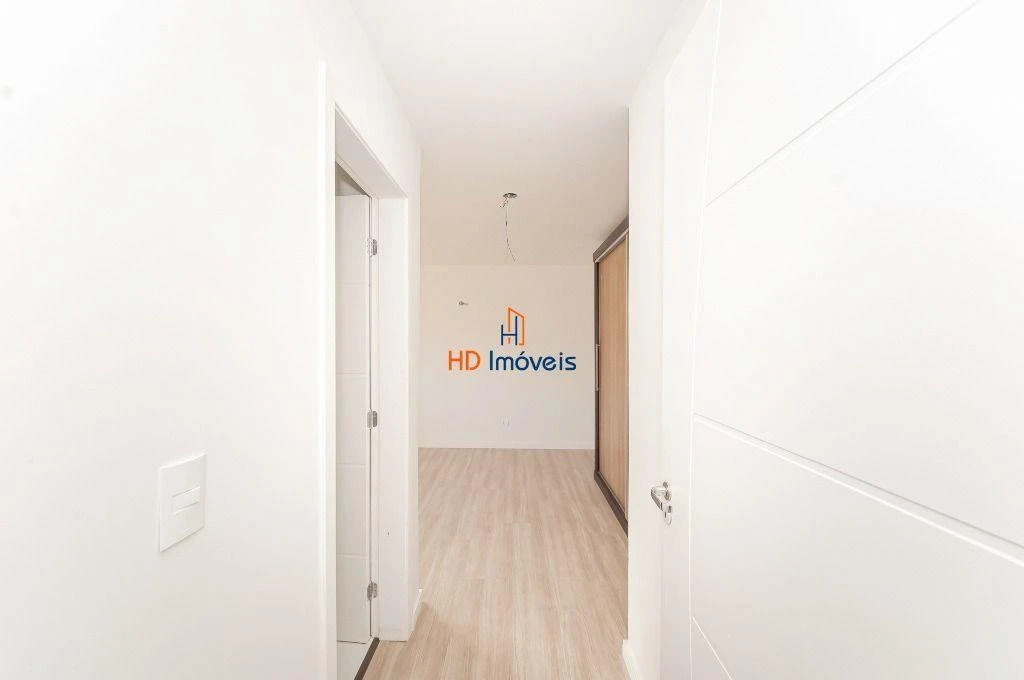 House, 168 m², with a glass-enclosed balcony — photo 15