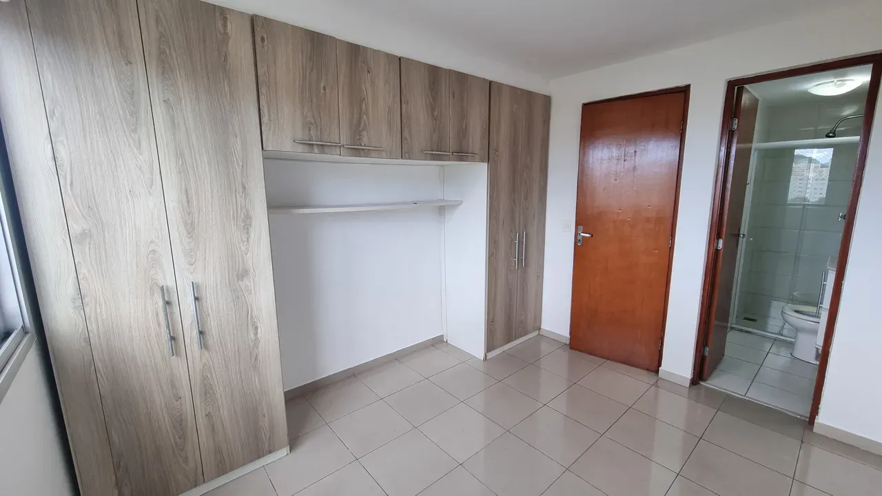 3-bedroom apartment in a building with a sauna — photo 14