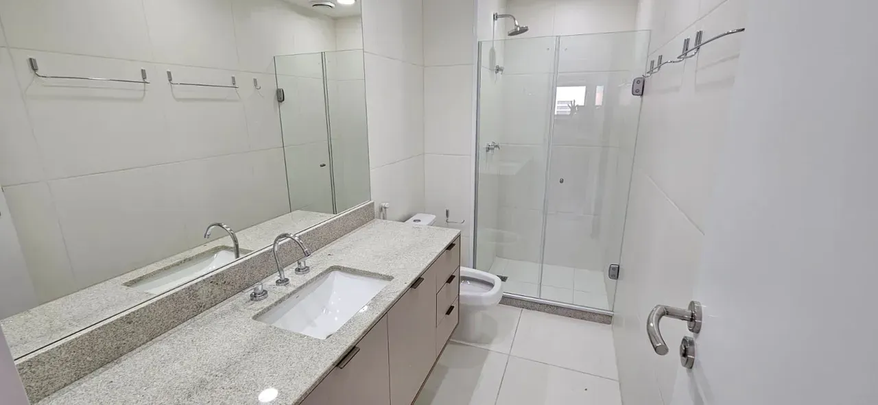 Apartamento de 156 m² com 4 quartos e 5 banheiros — photo 19
