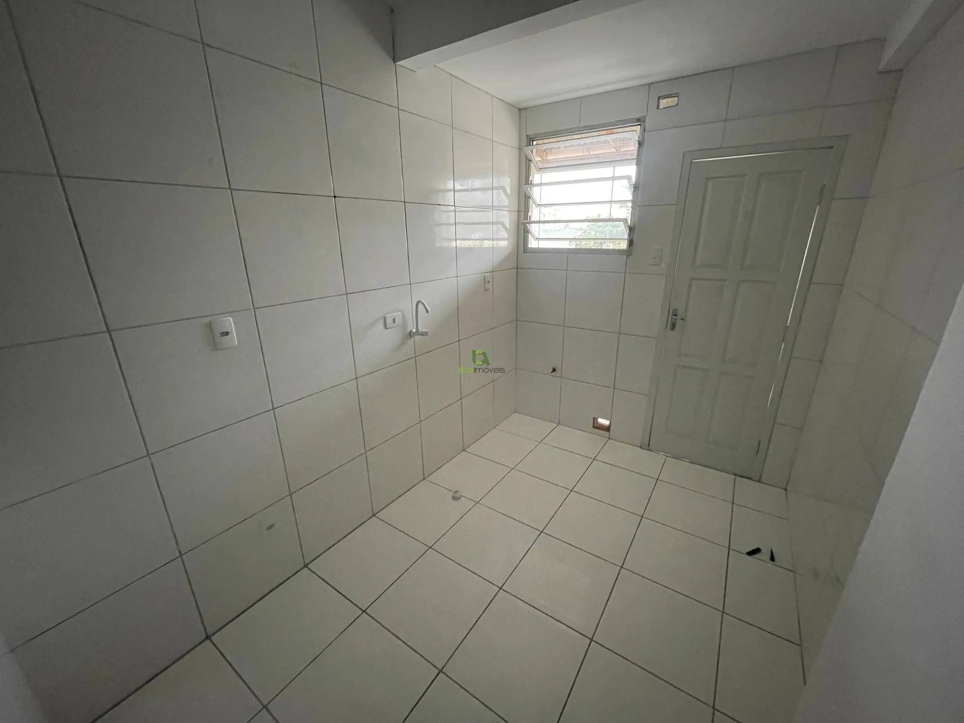 Apartamento de 2 quartos com 70 m² e piso de madeira — photo 8