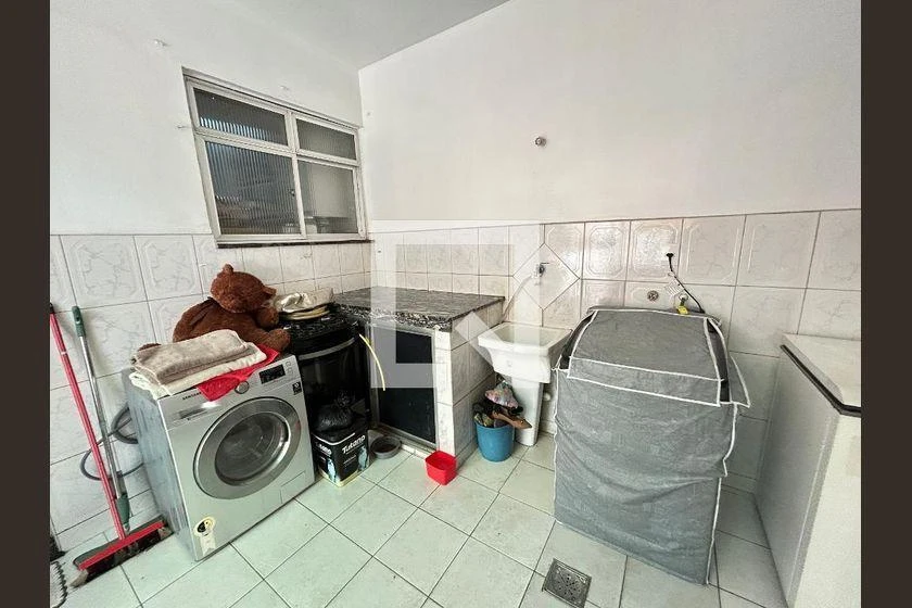 Furnished house with 4 bedrooms and 2 bathrooms — photo 30