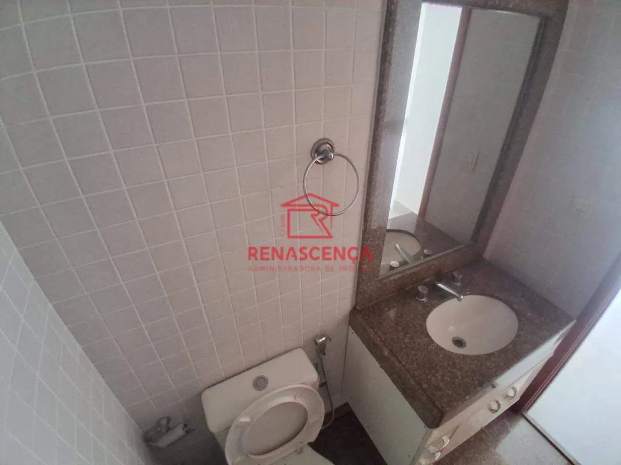 Квартира з 2 спальнями, балконом і 1 паркомісцем — photo 12