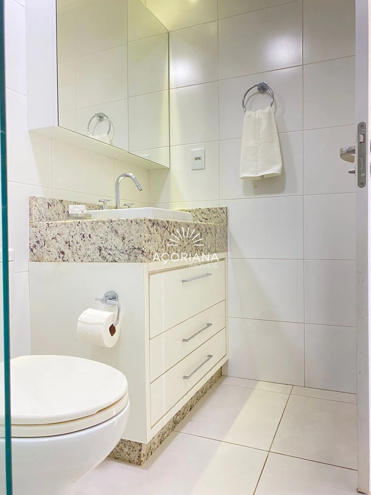 2-bedroom apartment with open-plan kitchen and 79 m² — photo 9