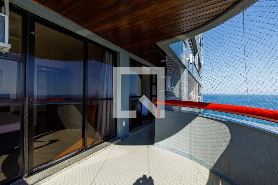 Apartamento mobiliado de 1 quarto com varanda fechada — photo 19