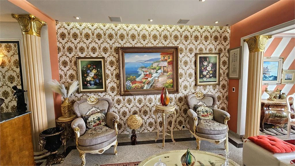 Furnished 127 m² apartment with 3 bedrooms and 3 baths — photo 40