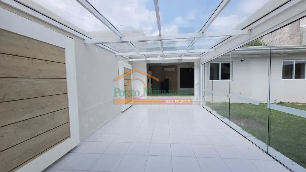 Single-floor house with 3 bedrooms and a closed kitchen — photo 24