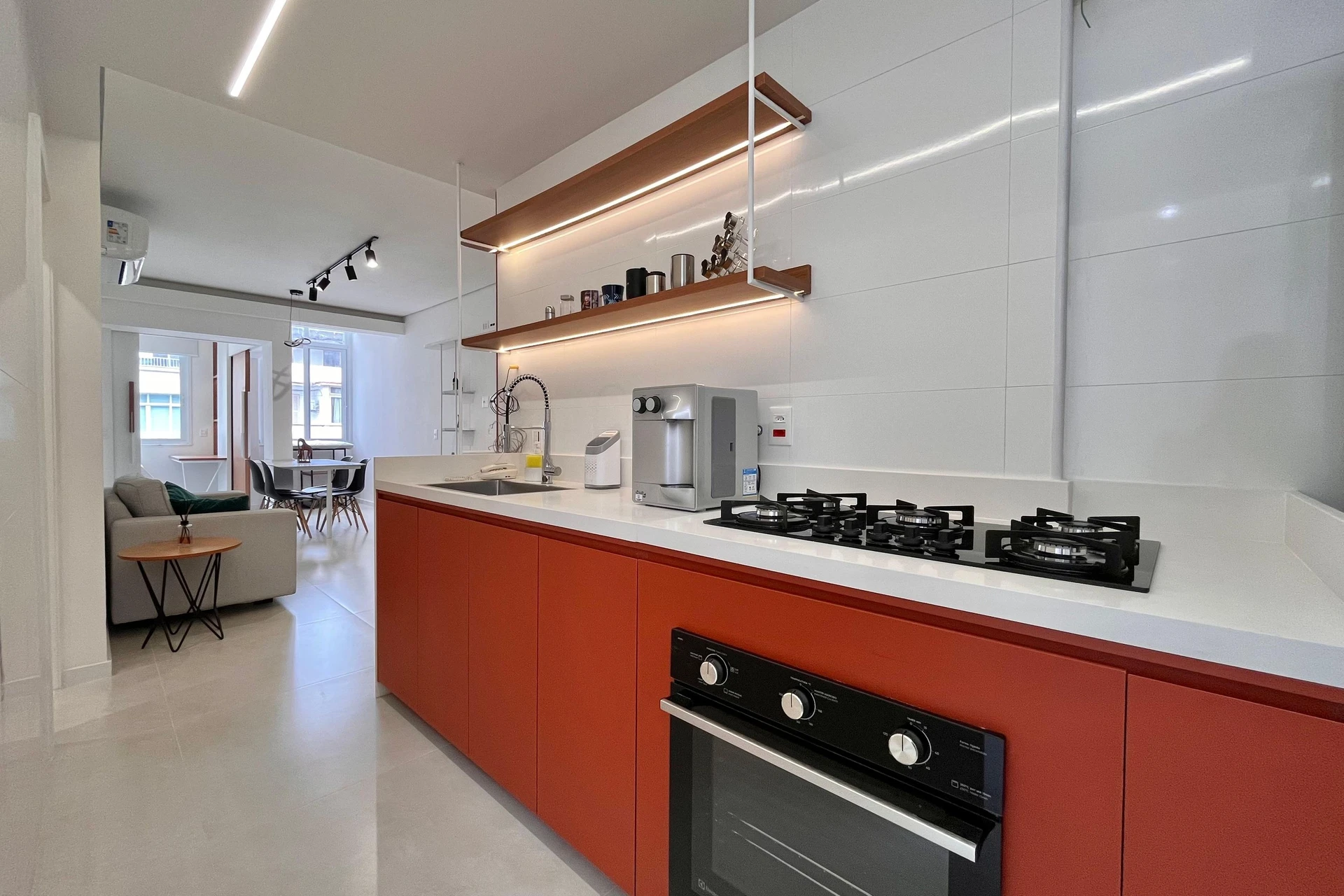 Furnished apartment, 70 m², with a home office — photo 19
