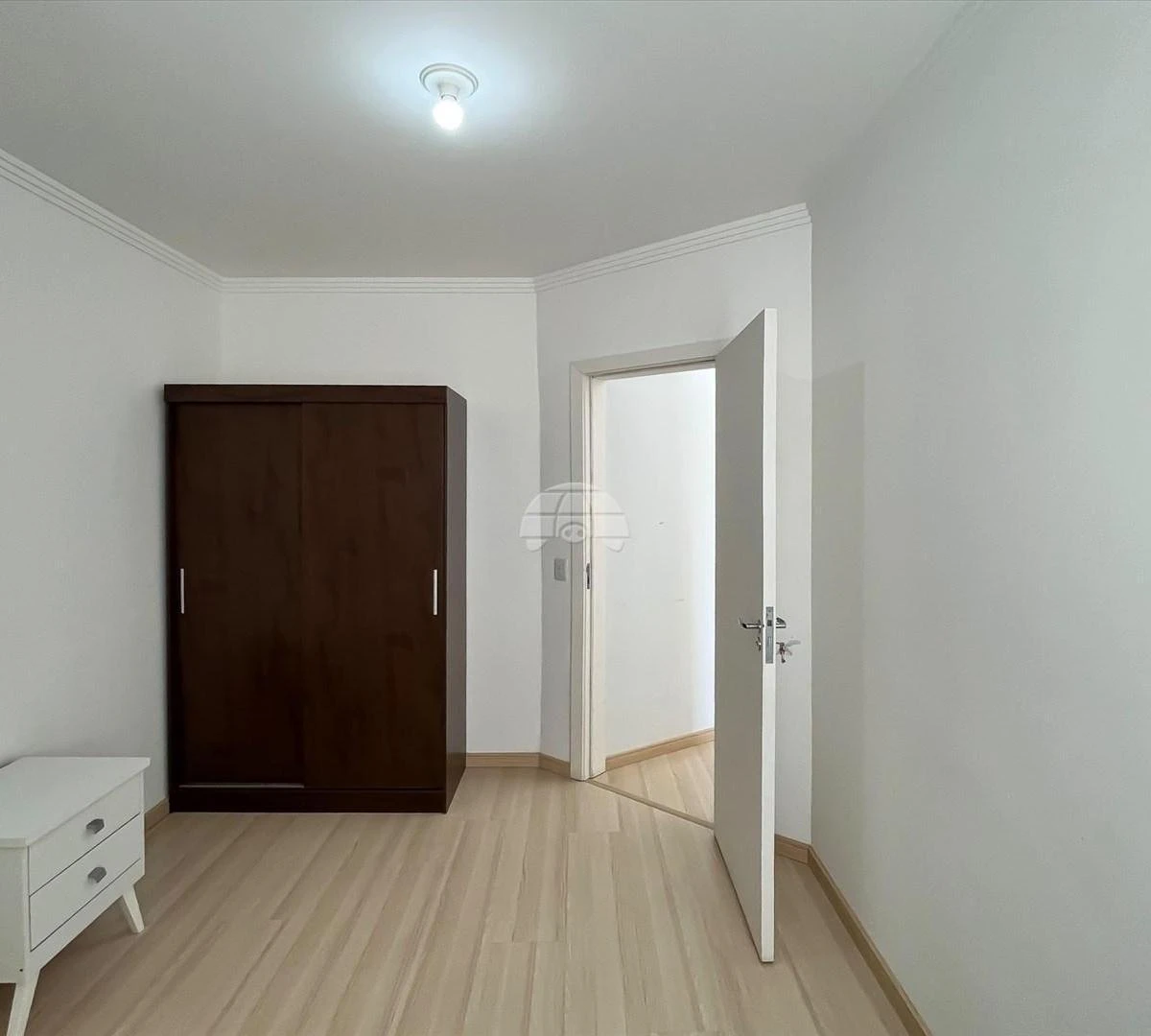 3-bedroom house with a grill on the balcony in Curitiba — photo 32