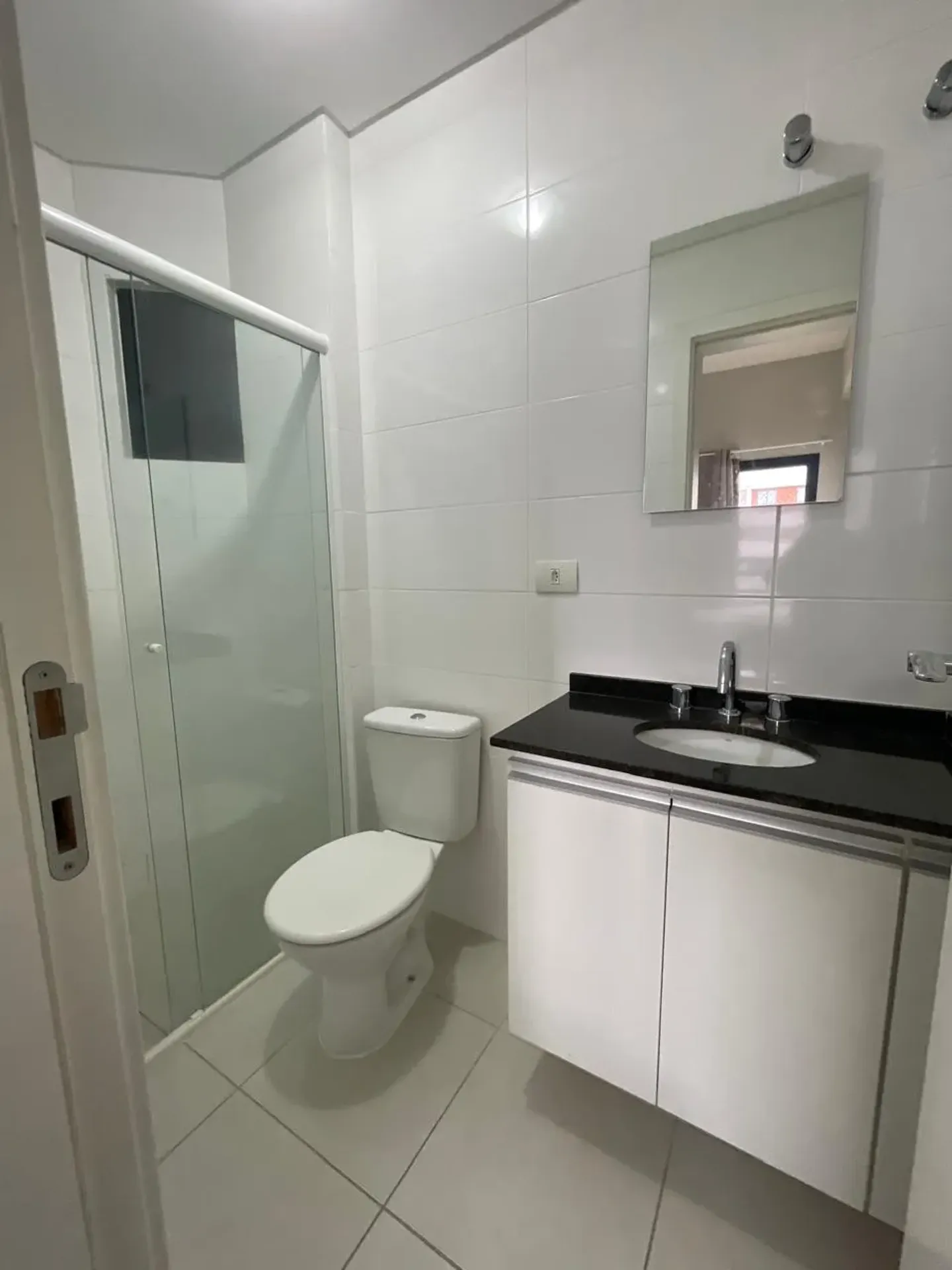 One-bedroom apartment with a dryer in Curitiba — photo 24