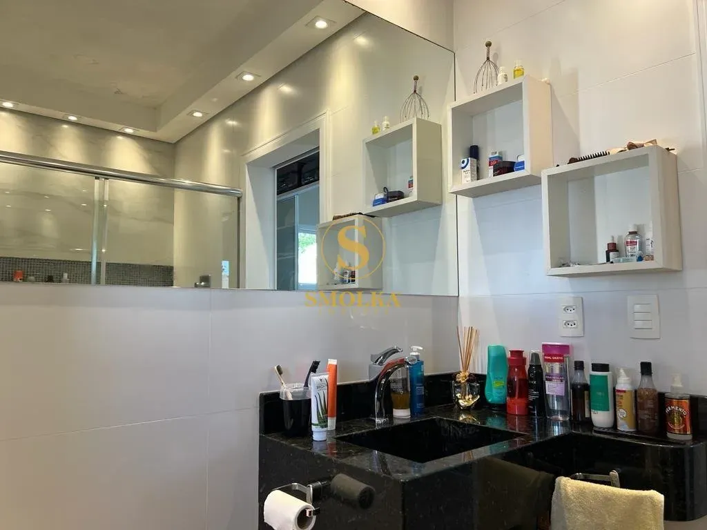 Дом с 4 спальнями, 2 с ванными и частным садом — photo 25