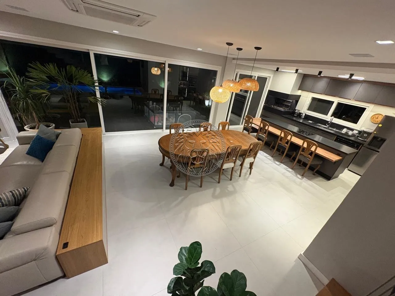 Casa mobiliada com 4 suítes e 6 banheiros 687 m² — photo 30