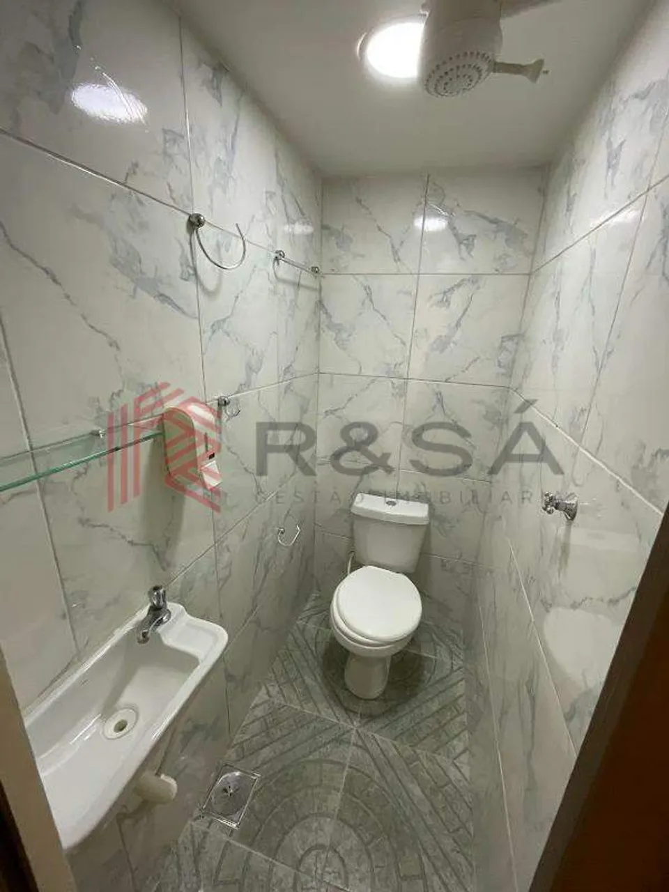 Apartamento de 1 dormitorio con 1 baño y calentador a gas — photo 4