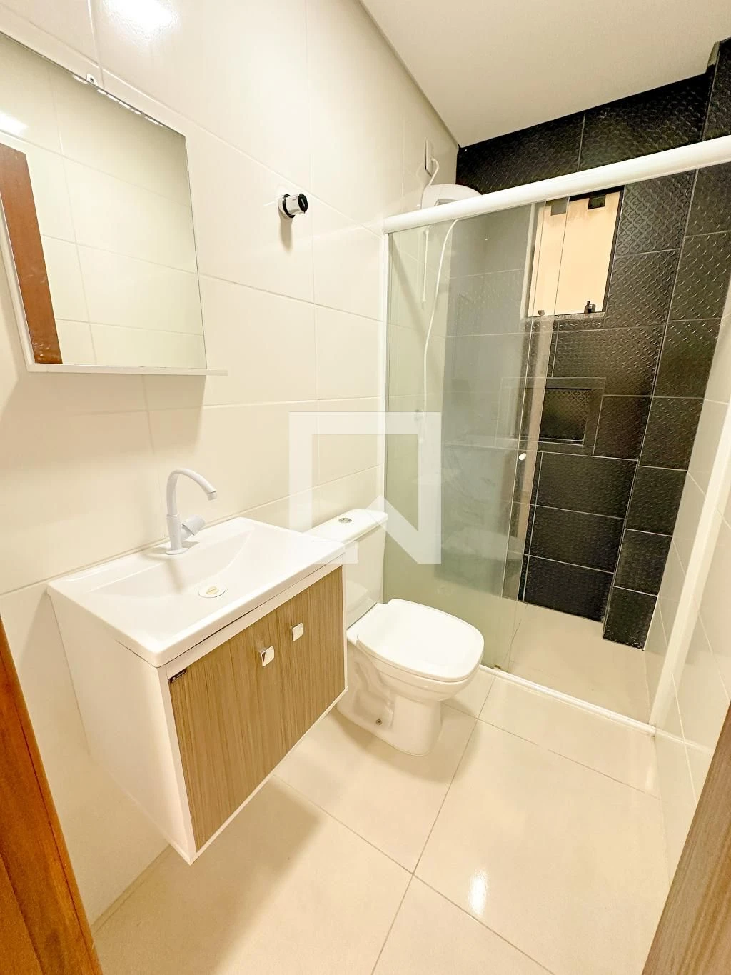 2-bedroom house with a park view — photo 15