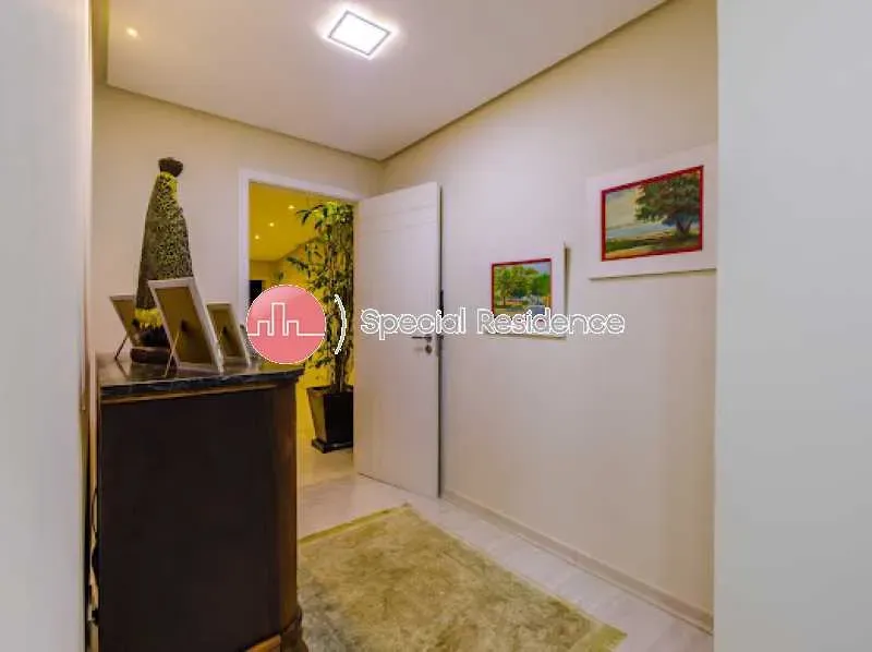 Furnished triplex house with 3 bedrooms and 5 bathrooms — photo 19