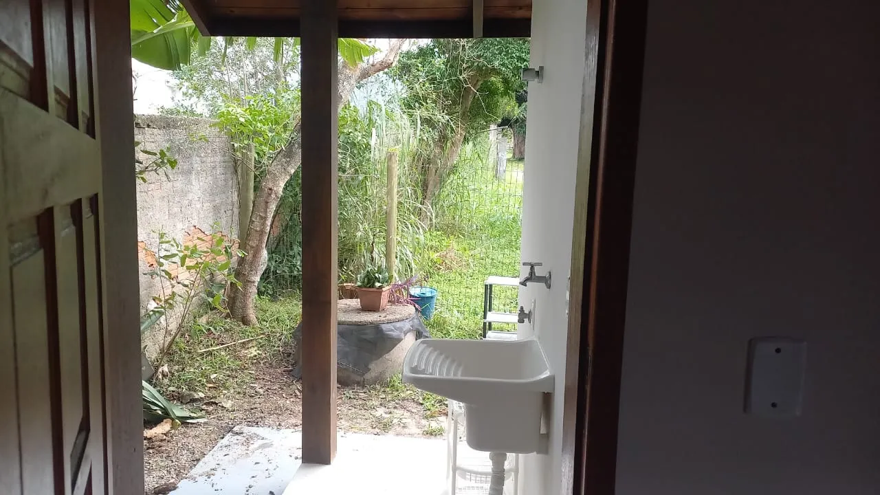 One-bedroom, 50 m² house in Florianópolis — photo 6