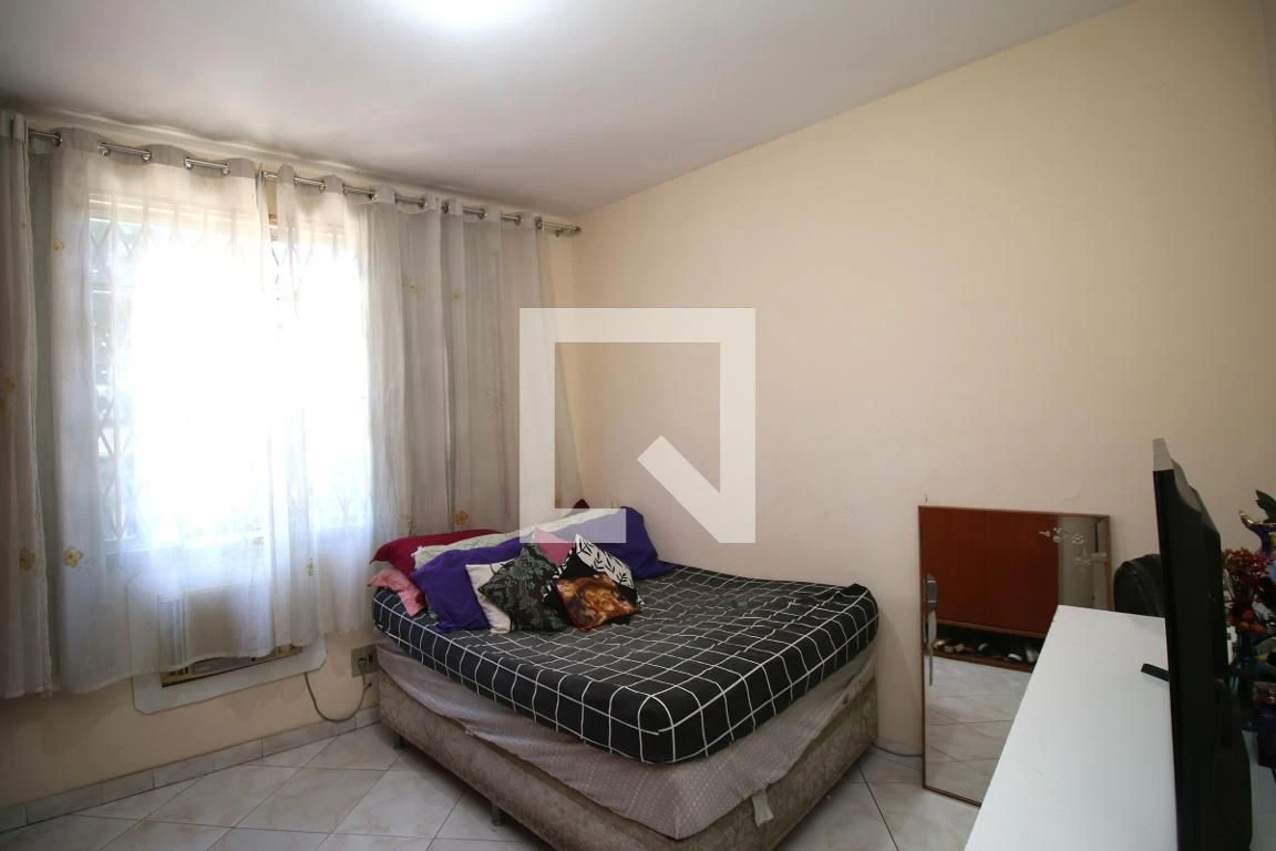 2-bedroom apartment with a home office — photo 3