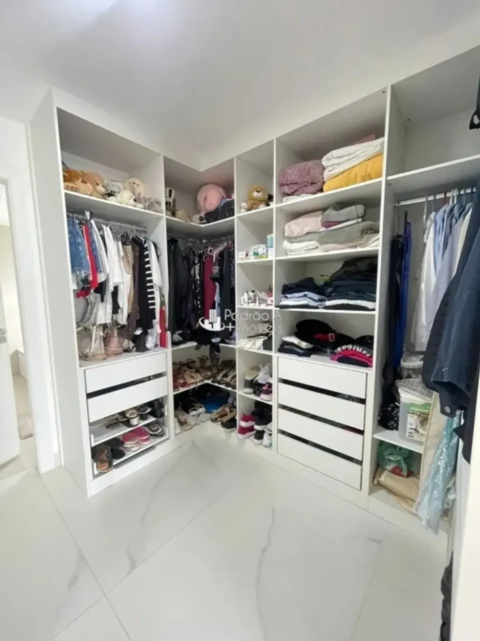 Unfurnished house for rent with 5 bedrooms and 5 baths — photo 4