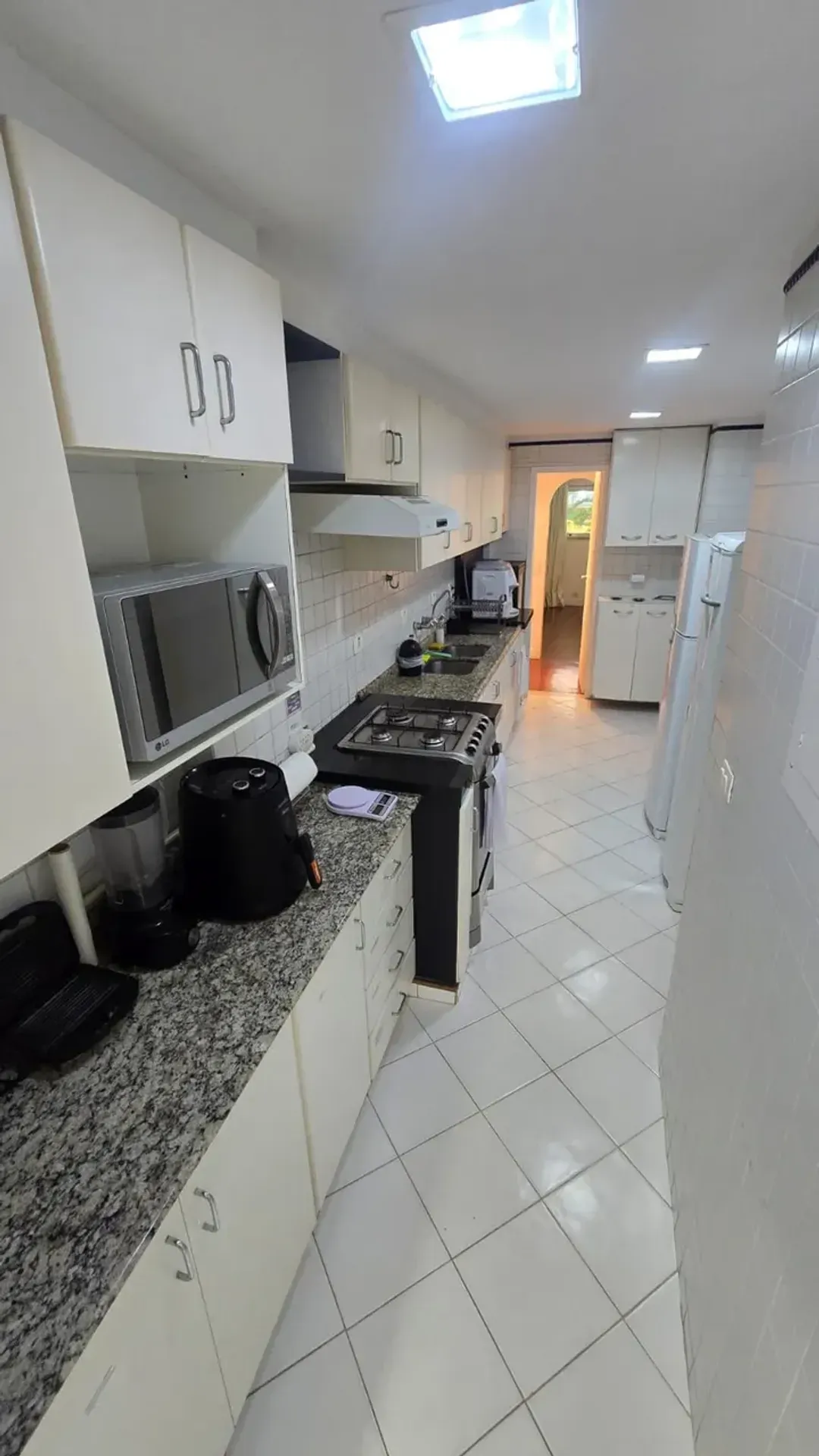 Rental apartment with 3 bedrooms and 170 m² — photo 35