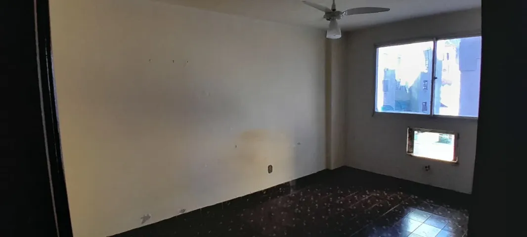 2-bedroom apartment in a building with a pool — photo 12