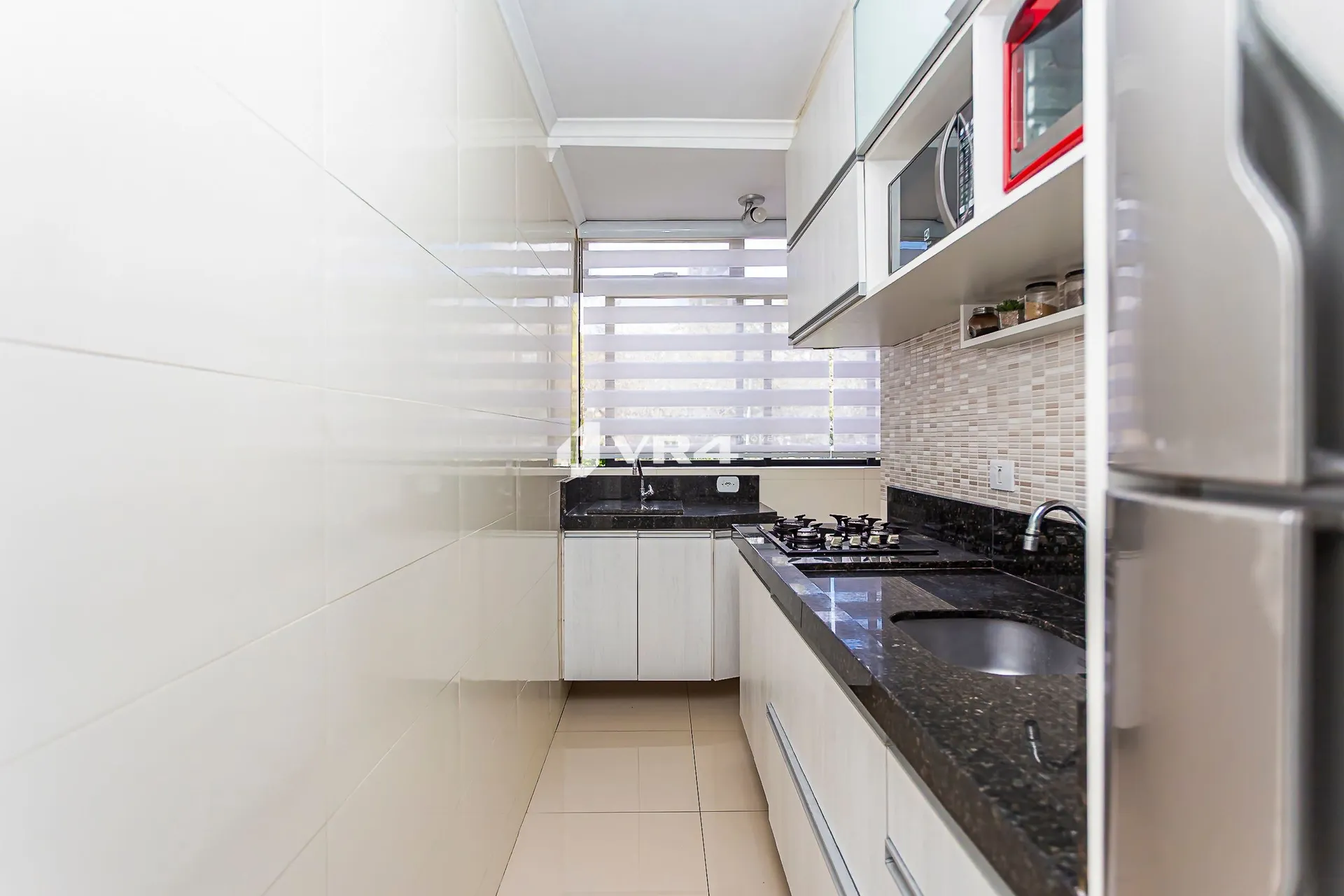2-bedroom apartment with a washing machine — photo 2