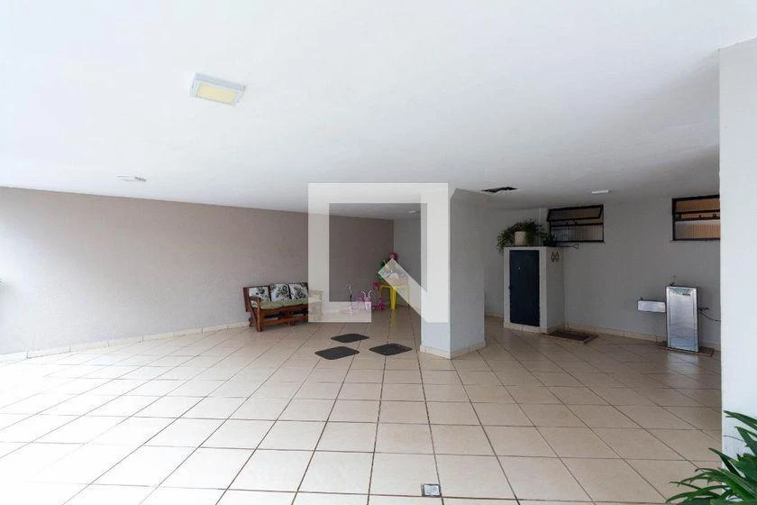 2-bedroom apartment with a home office — photo 31