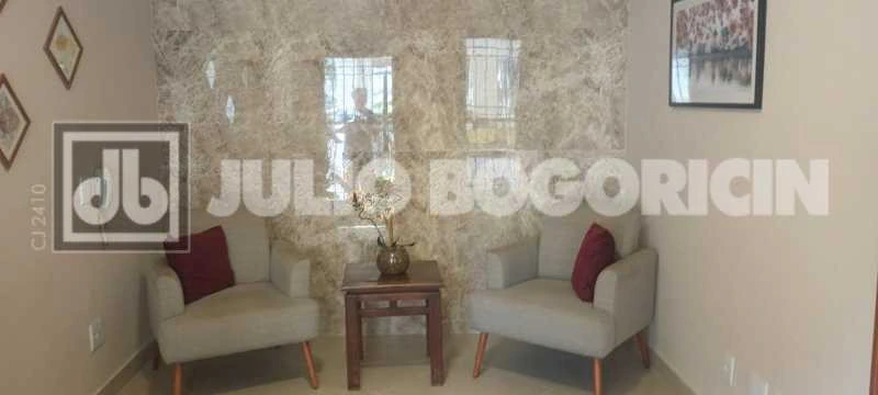 Furnished 2-bedroom apartment with glassed-in balcony — photo 23
