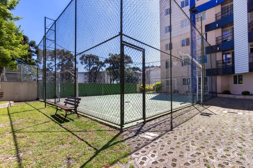 Balcony with a grill in a 2-bedroom apartment, 59 m² — photo 21