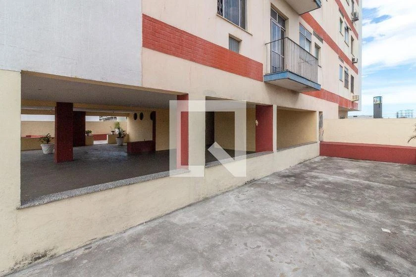 Apartamento de 3 dormitorios, 80 m² y balcón — photo 46