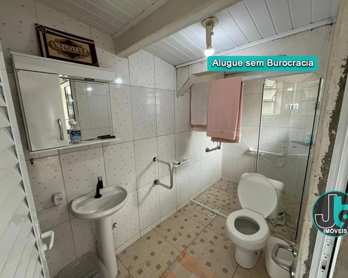 Furnished house with 5 bedrooms and 3 bathrooms — photo 20