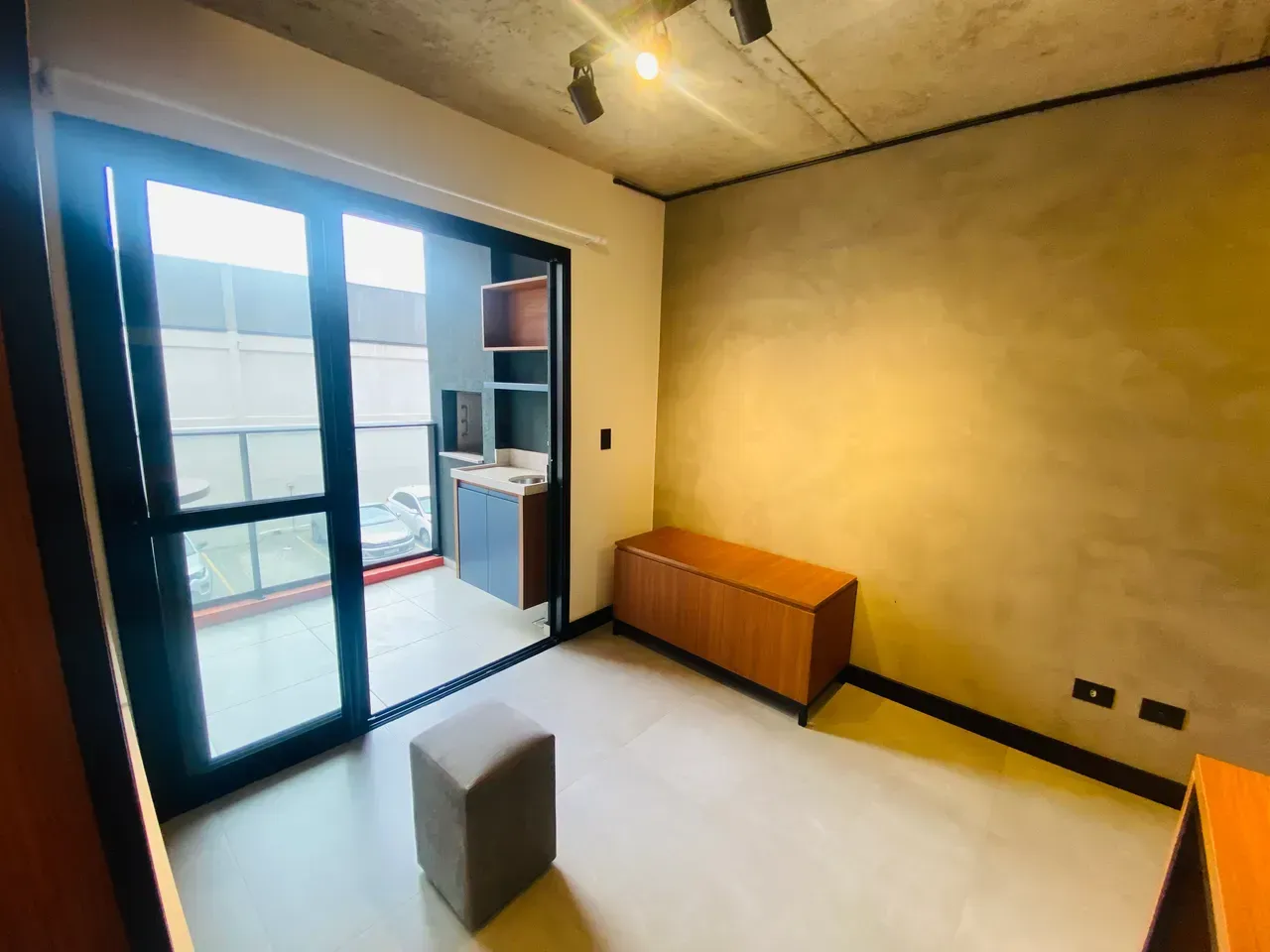 Furnished 35 m² apartment with 1 bedroom and no parking — photo 20