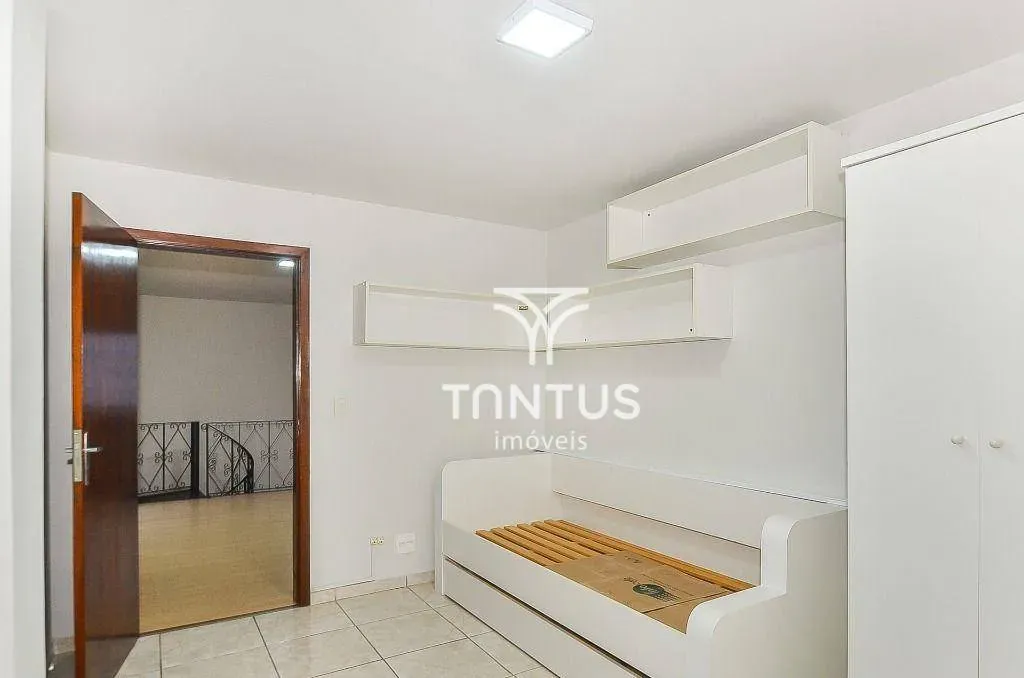 Duplex-style penthouse with 3 bedrooms and 3 baths — photo 31