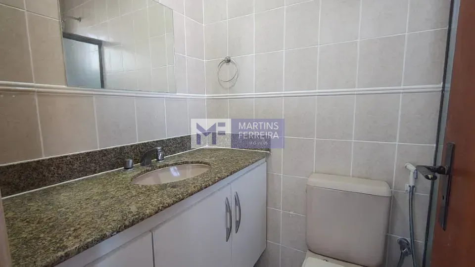 Apartment with 3 bedrooms and shared BBQ space — photo 18