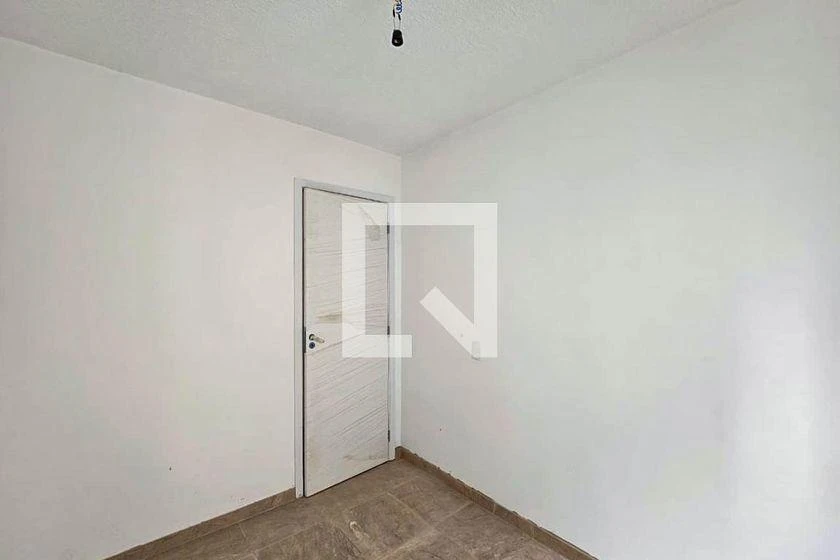 2-bedroom apartment in a building with a gym — photo 35