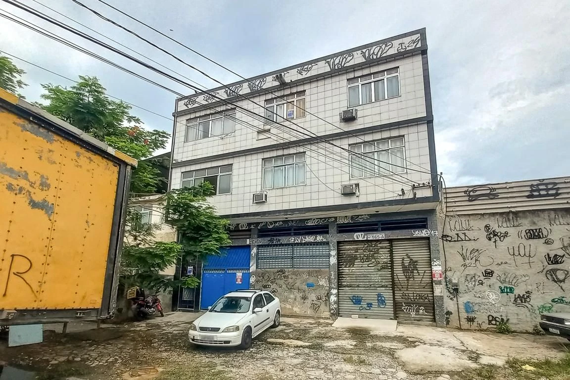 Незамебльована квартира з 2 спальнями та душем у склі — photo 4