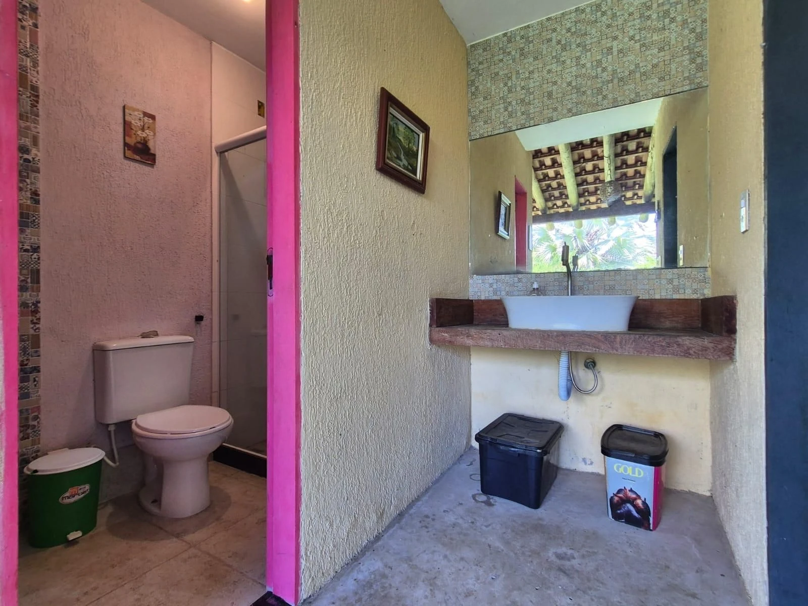 Furnished house, 2100 m², with a grill on the balcony — photo 37