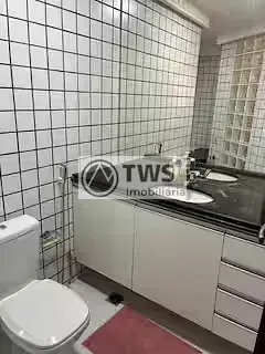 Квартира 160 м² з 3 спальнями та 2 місцями паркування — photo 10