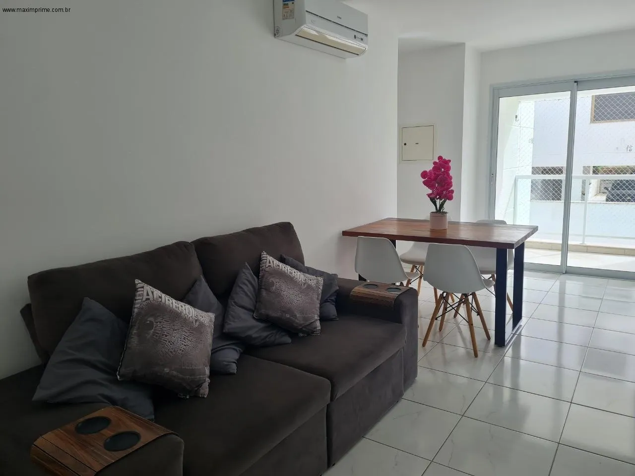 Furnished 2-bedroom apartment 63 m² with balcony — photo 16