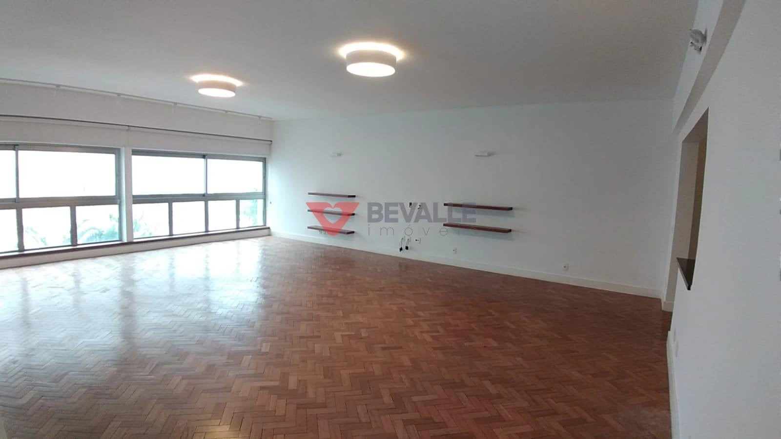 Rental apartment with 3 bedrooms, balcony, 3 baths — photo 7