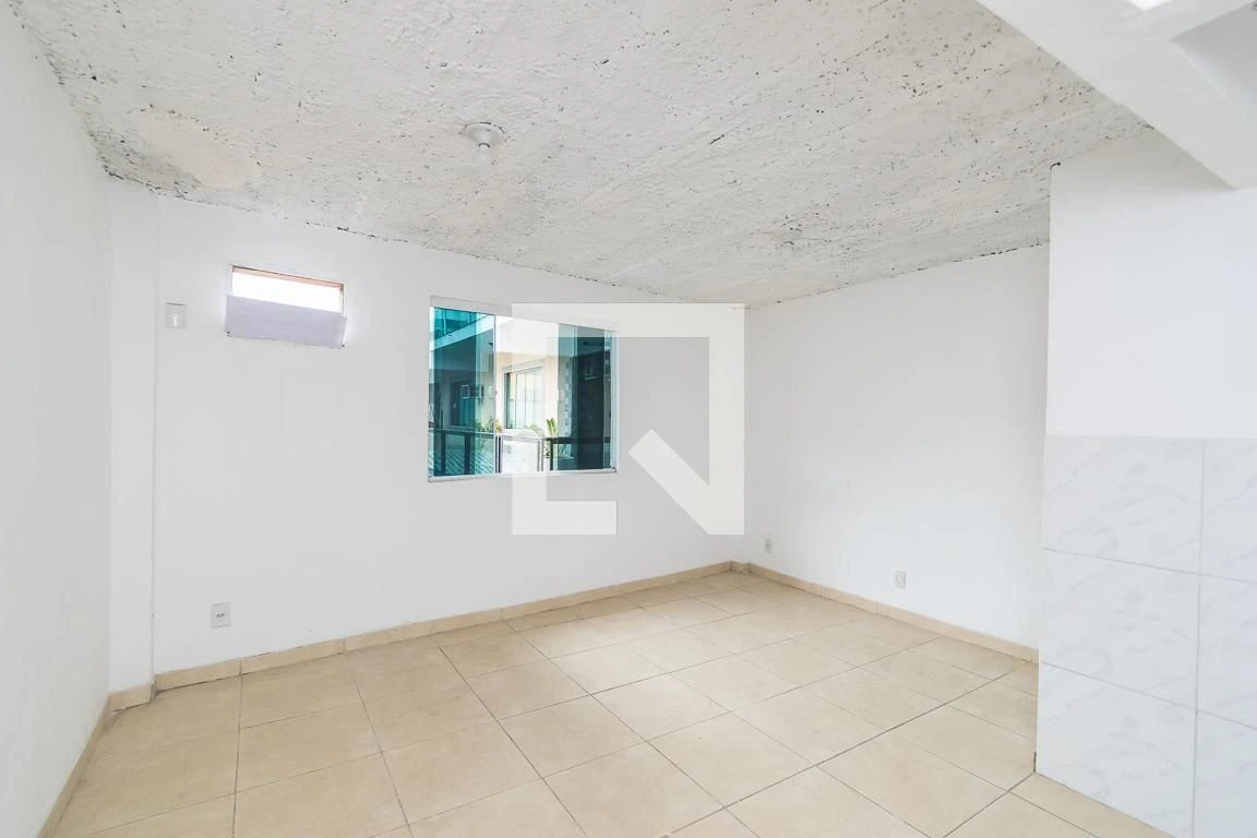 Estúdio sem mobília com 1 quarto e 1 banheiro — photo 3