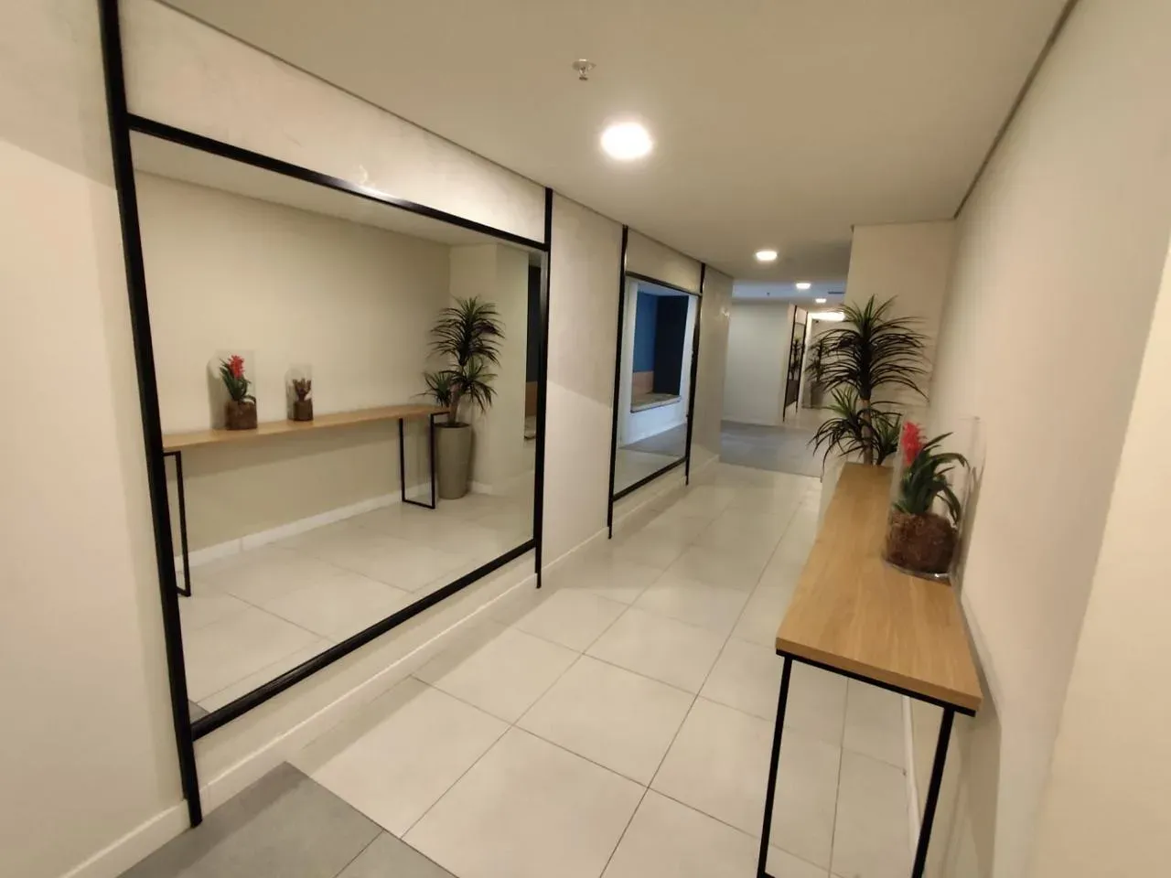 2-bedroom apartment with a washing machine — photo 23