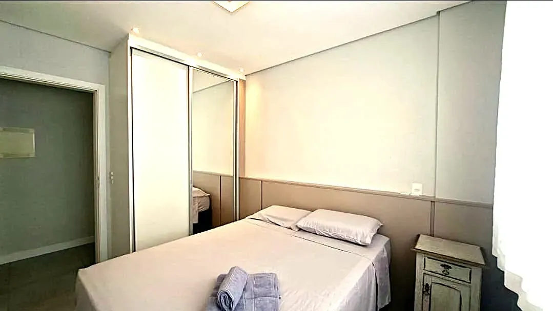 Apartamento amueblado de 70 m² con 2 dormitorios y balcón — photo 5